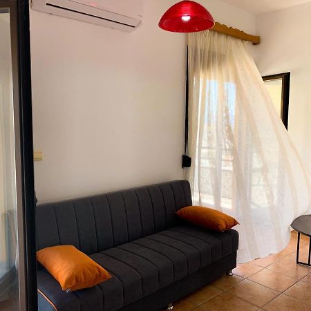 חאניה Central Huge Apartment מראה חיצוני תמונה